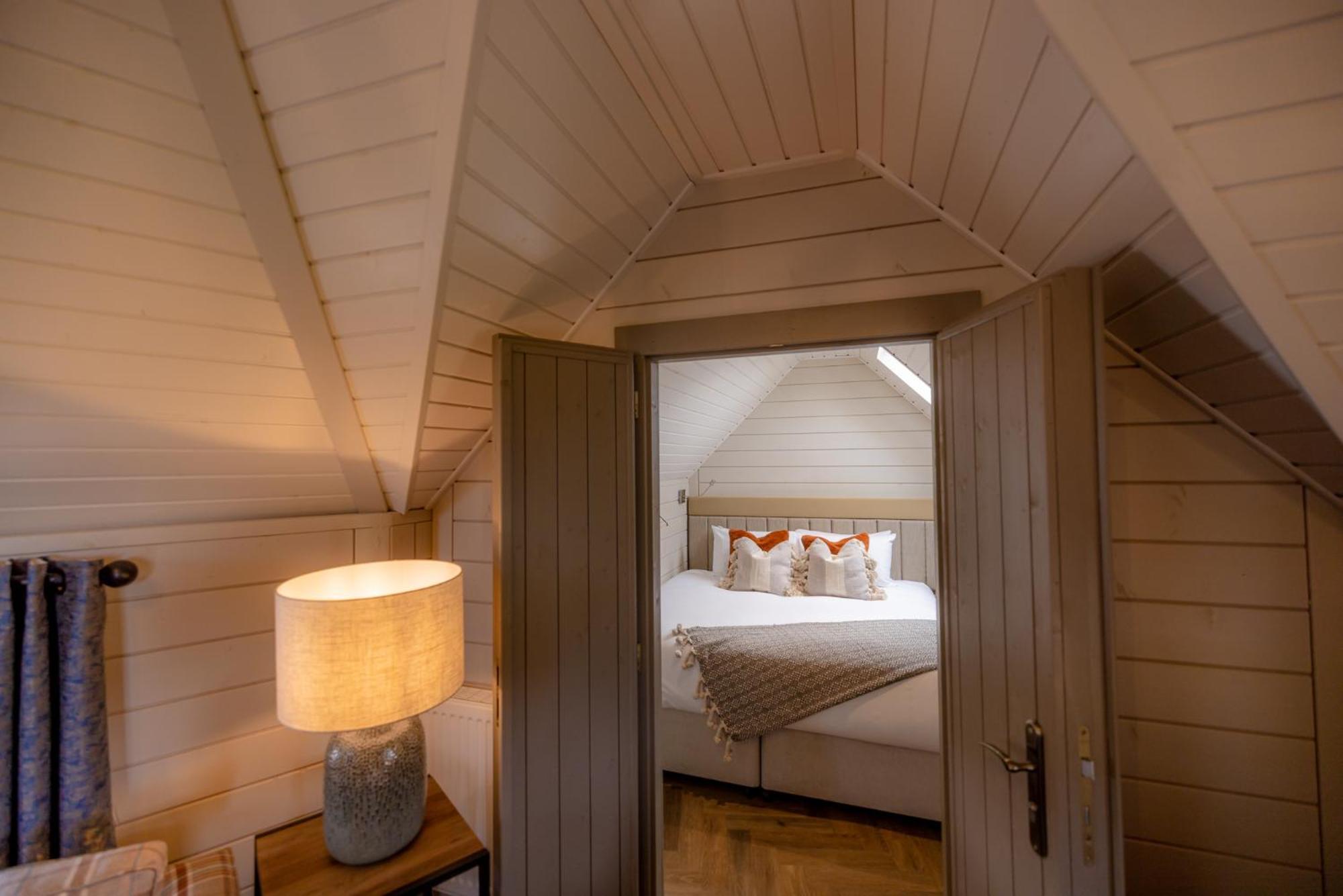 Bowfield Lodge,1624743130:JPEG